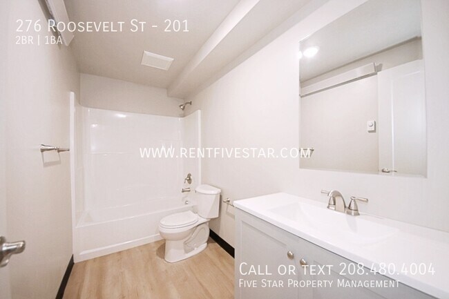 Building Photo - 276 Roosevelt St