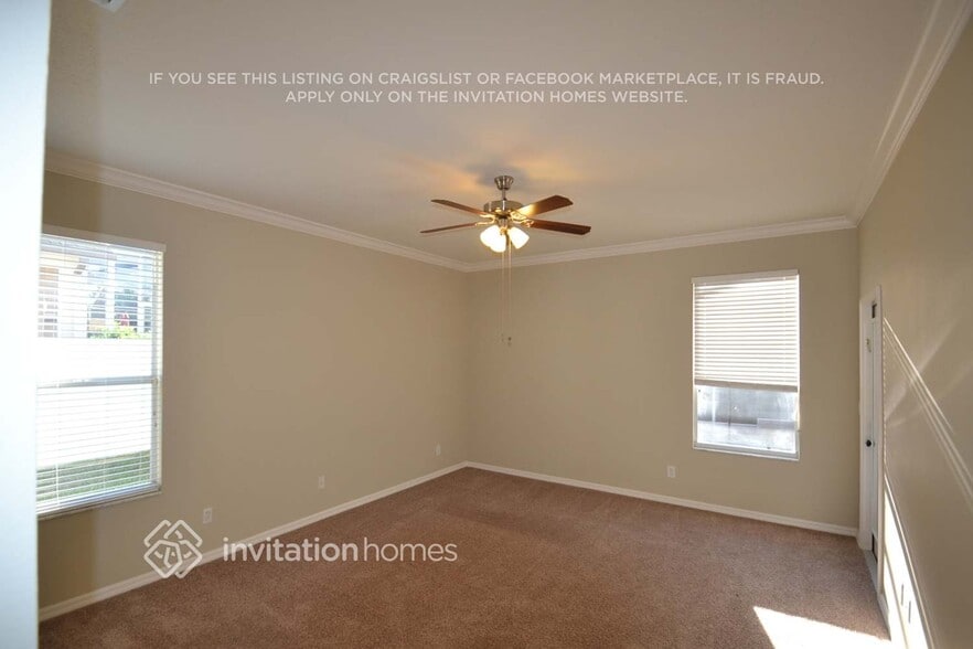 Building Photo - 3410 Eastmonte Dr