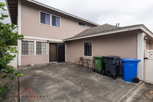 Building Photo - 91-1030 Ahuua St