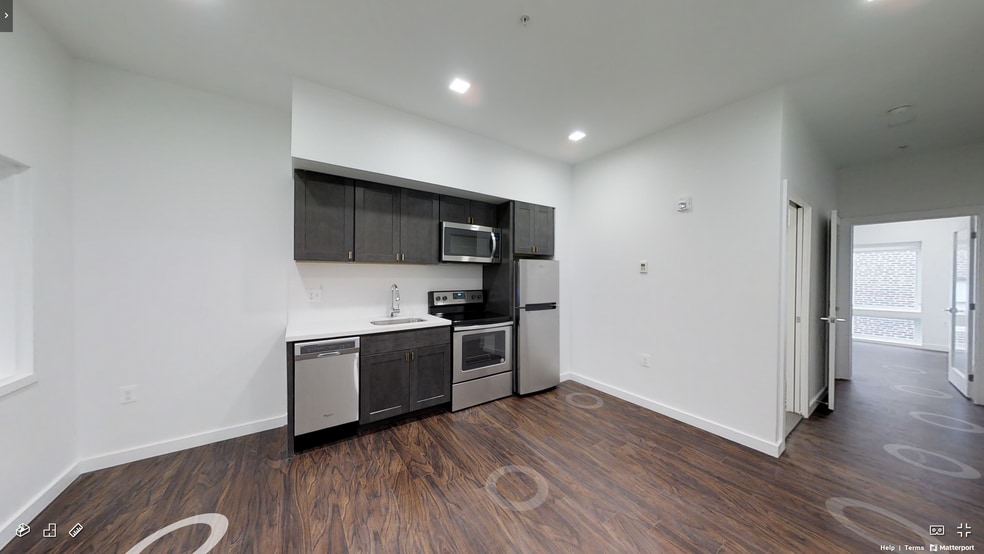 Interior Photo - 824 N Calvert St