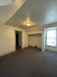 Building Photo - Cute 1 bedroom, 1 bathroom downtown Pullman!