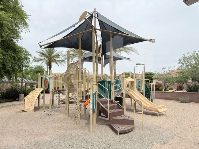 Building Photo - 244 E Prescott Dr