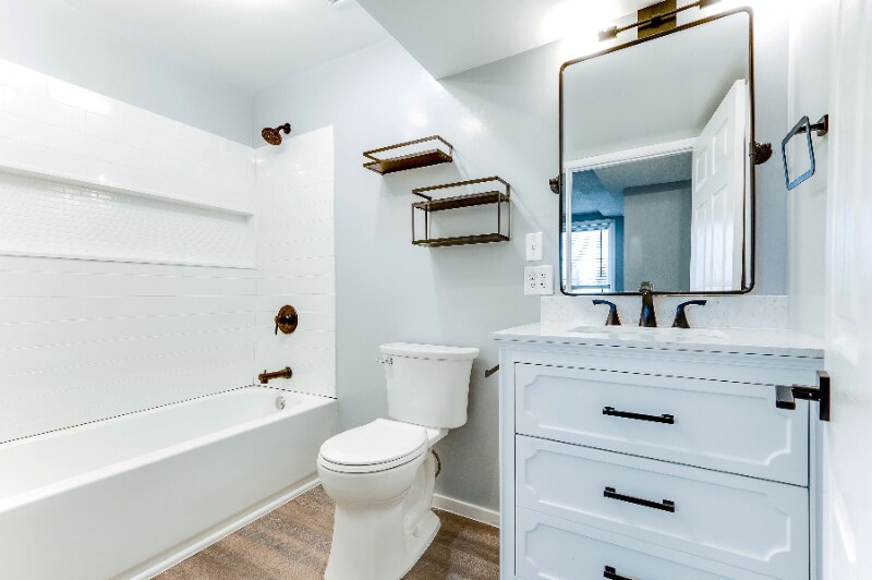 Building Photo - 5336 Russell Ave N