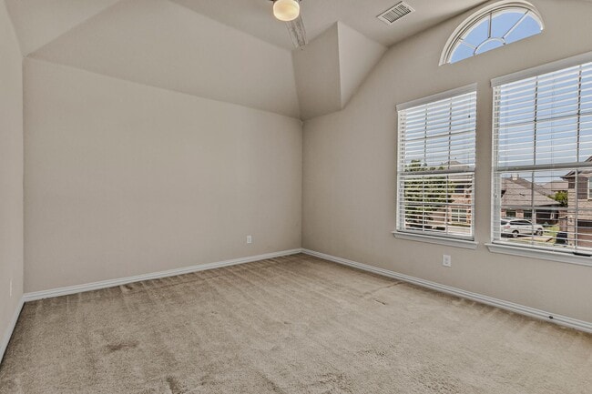 Building Photo - 14020 Sparrow Hill Dr