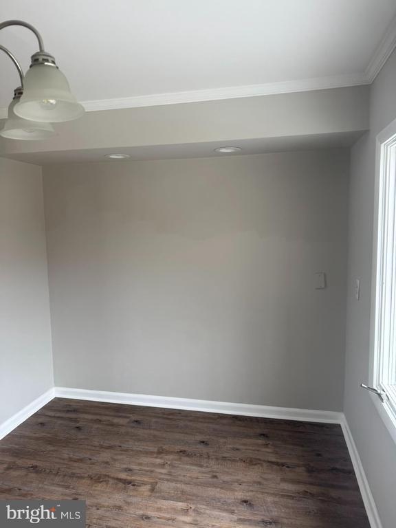 Building Photo - 108 McCormick St