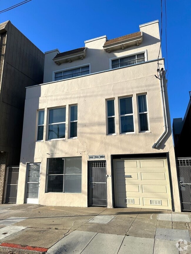 Building Photo - 242-246 Balboa