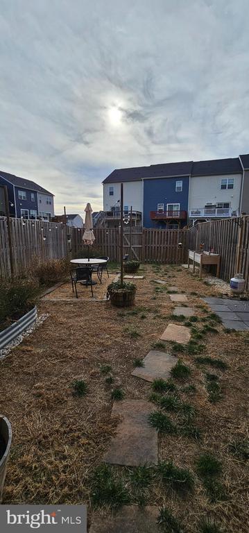 Building Photo - 126 Lindy Wy