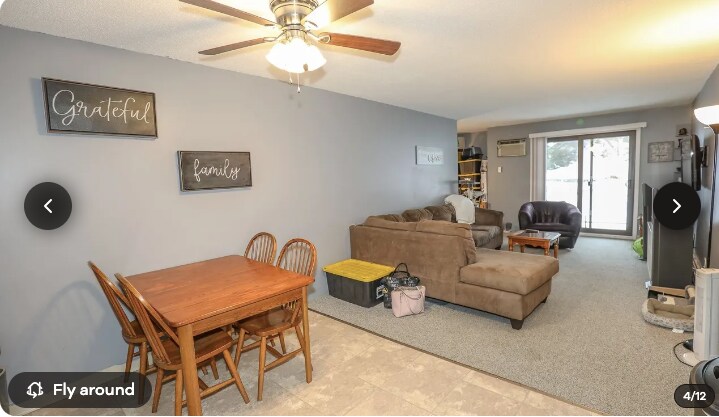 Building Photo - 10 Strawberry Bank Rd