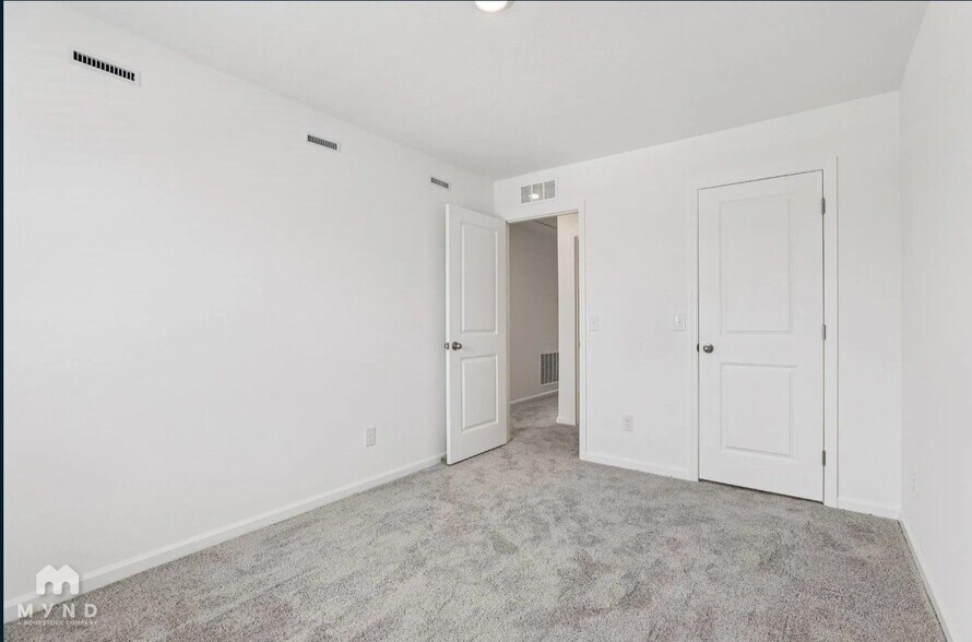 Building Photo - 3003 Fulong Dr