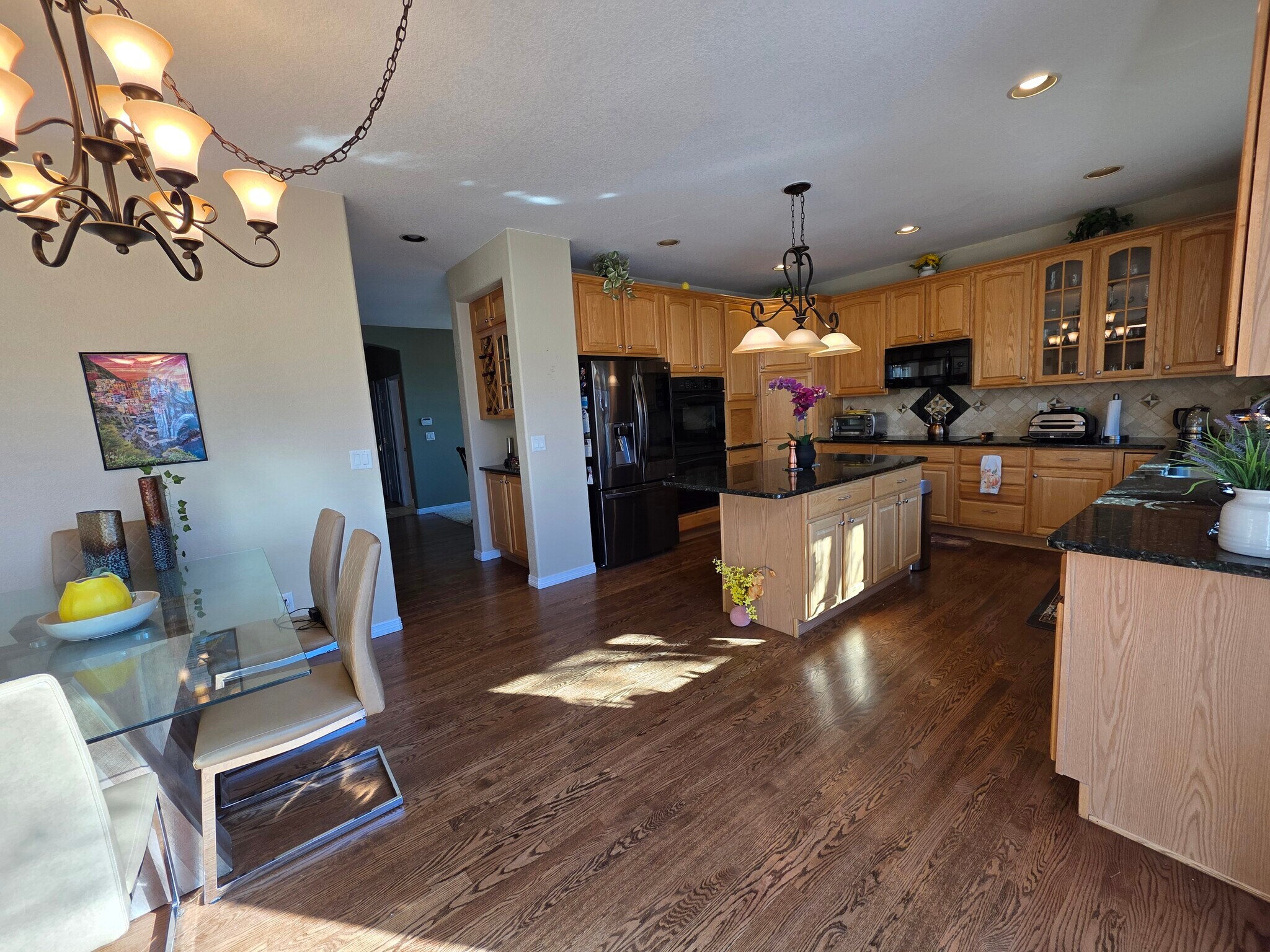 Building Photo - 9536 W Avalon Dr