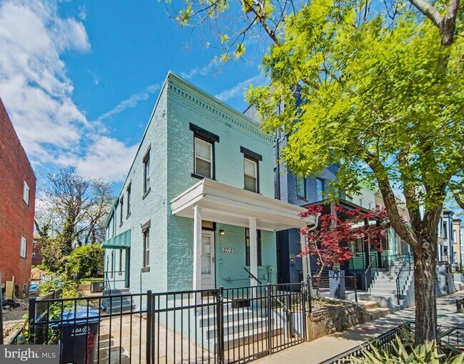 Building Photo - 2712 Sherman Ave NW