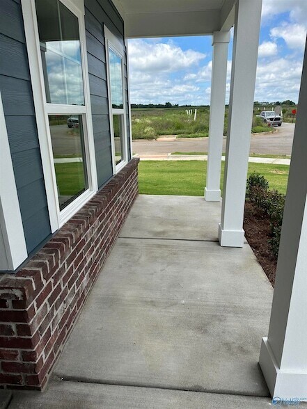 Building Photo - 12643 Buck Rd