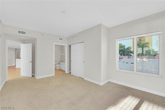 Building Photo - 2745 First St