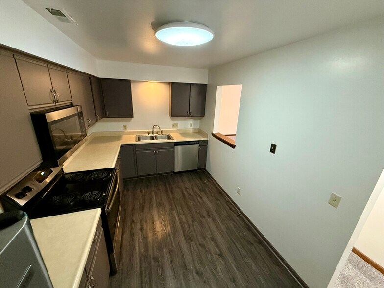 Building Photo - 5615 Baronswood Cir