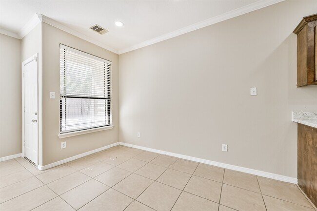 Building Photo - 4214 Brinkley St