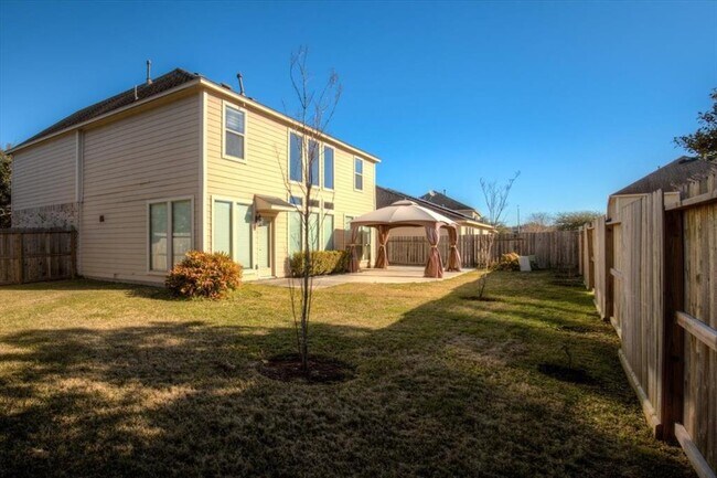 Building Photo - 4531 Long Creek Dr