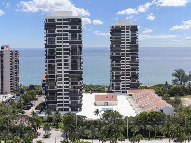 Building Photo - 4000 N Ocean Dr