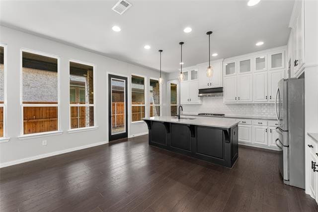Building Photo - 1565 Amesbury Way