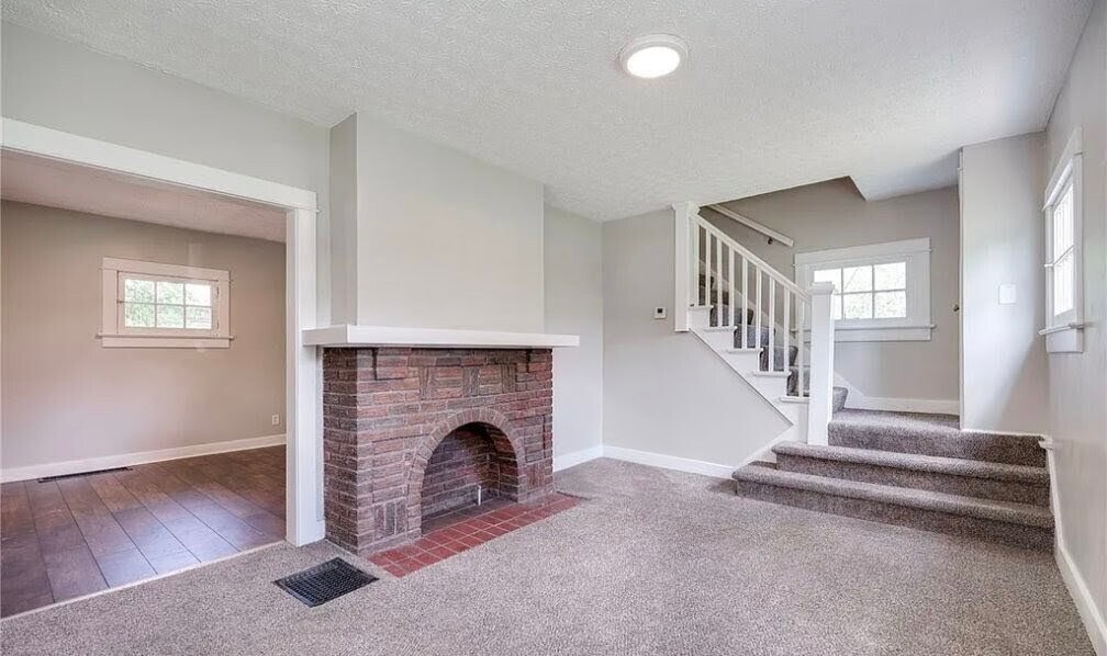 Building Photo - 1449 Weaver St