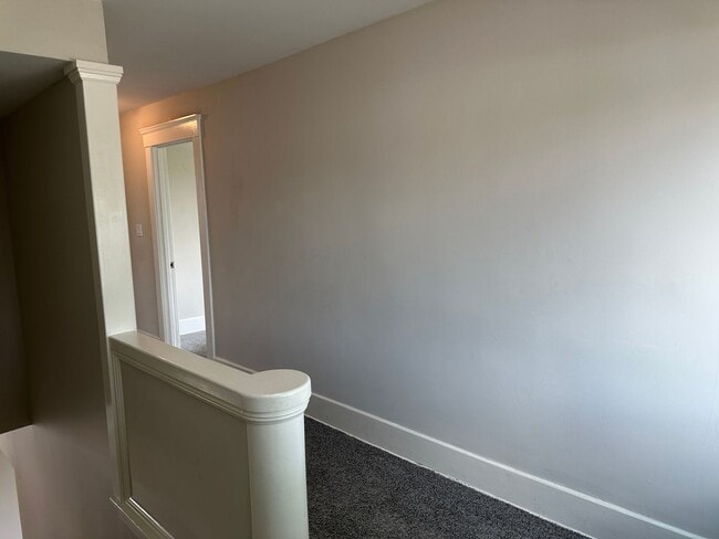 Building Photo - Newly Renovated-Victorian Style home San B...