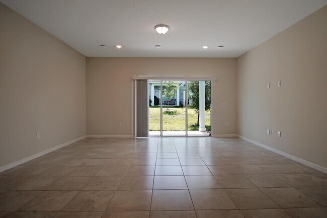 Building Photo - 1721 Delightful Dr