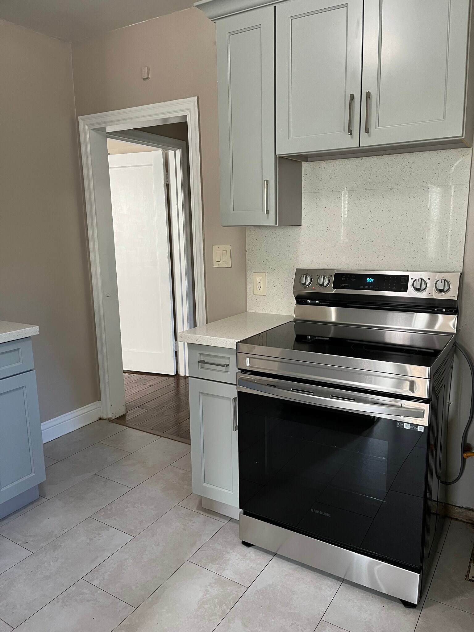 Kitchen - 2306 Pacheco St