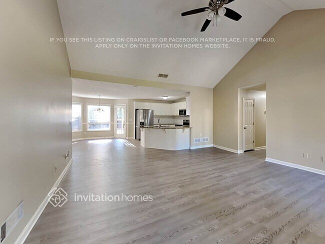 Building Photo - 65 Windsong Dr