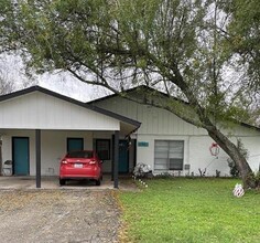 Building Photo - 112 Cockerham St