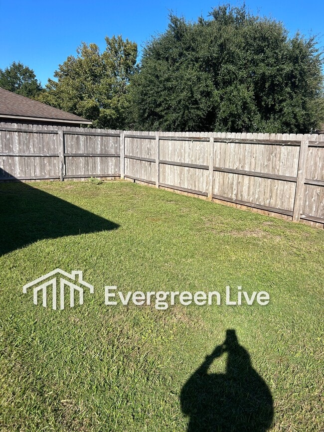 Building Photo - 60 Boreal Ct