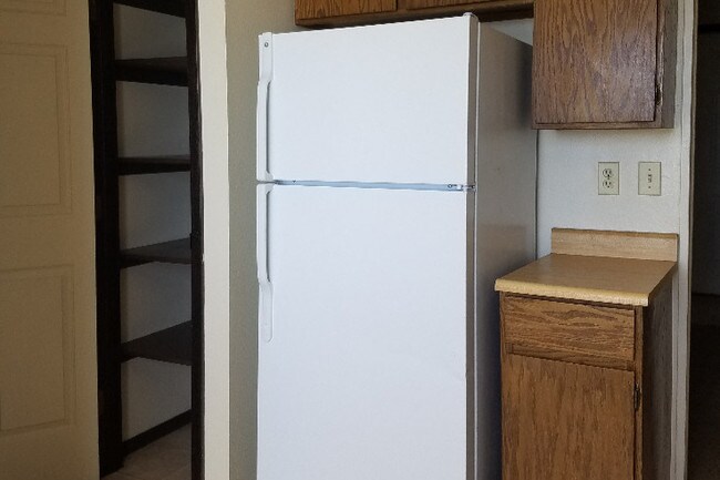 Building Photo - 1830 Idaho St