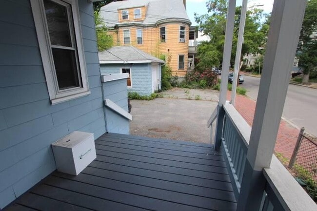 Building Photo - 3.0 bedroom in Cambridge Massachusetts 02139
