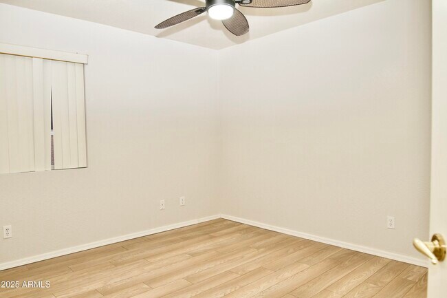 Building Photo - 18623 N 20th Way