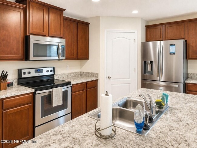 Building Photo - 45013 Amhurst Oaks Dr