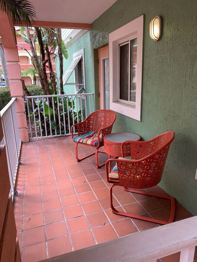 Building Photo - 2777 N Poinciana Blvd