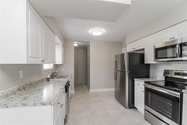 Building Photo - 2844 Oak Lea Dr