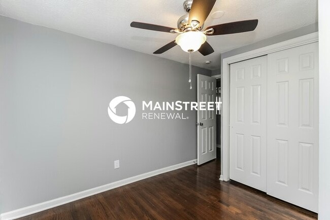 Building Photo - 3 Bedroom Pet-Friendly Home in Kansas City...
