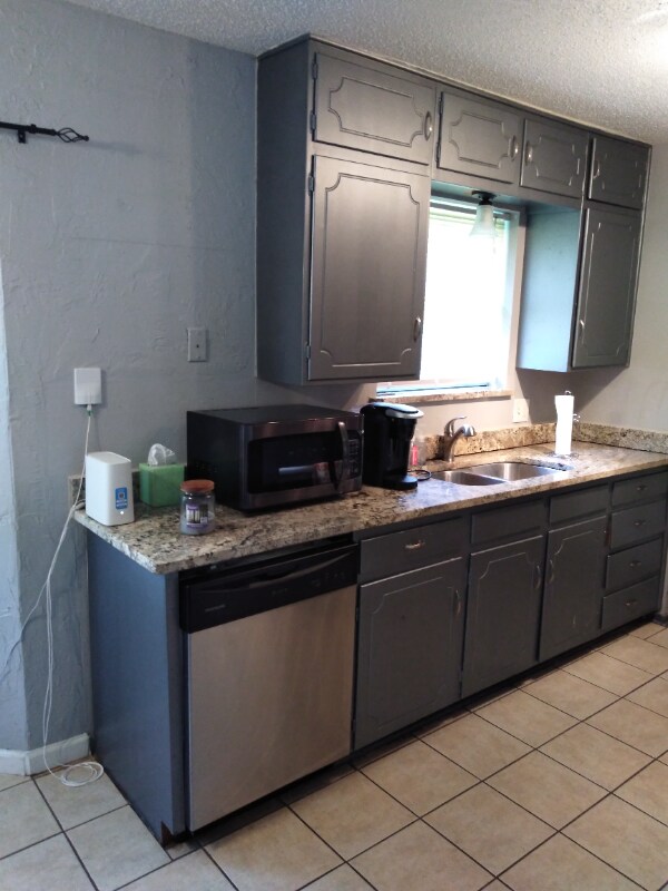 Building Photo - 5716 Saramac Dr