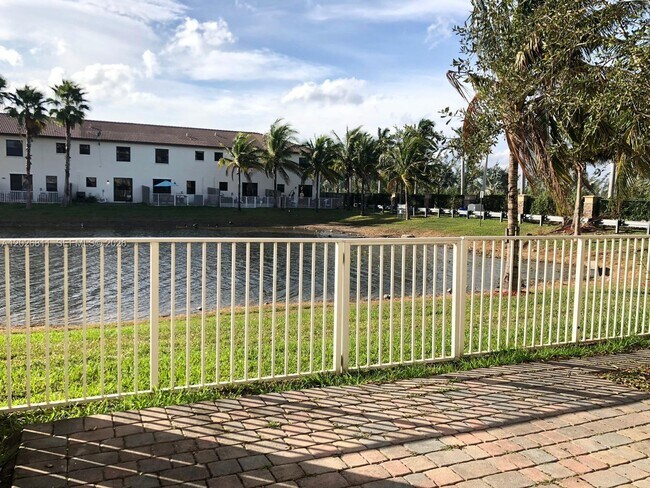 Building Photo - 8960 NW 97th Ave