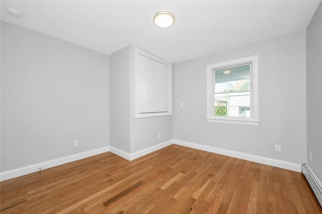 Building Photo - 41 Kimball Ave