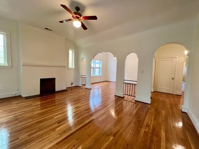 Building Photo - 7360 Pershing Ave