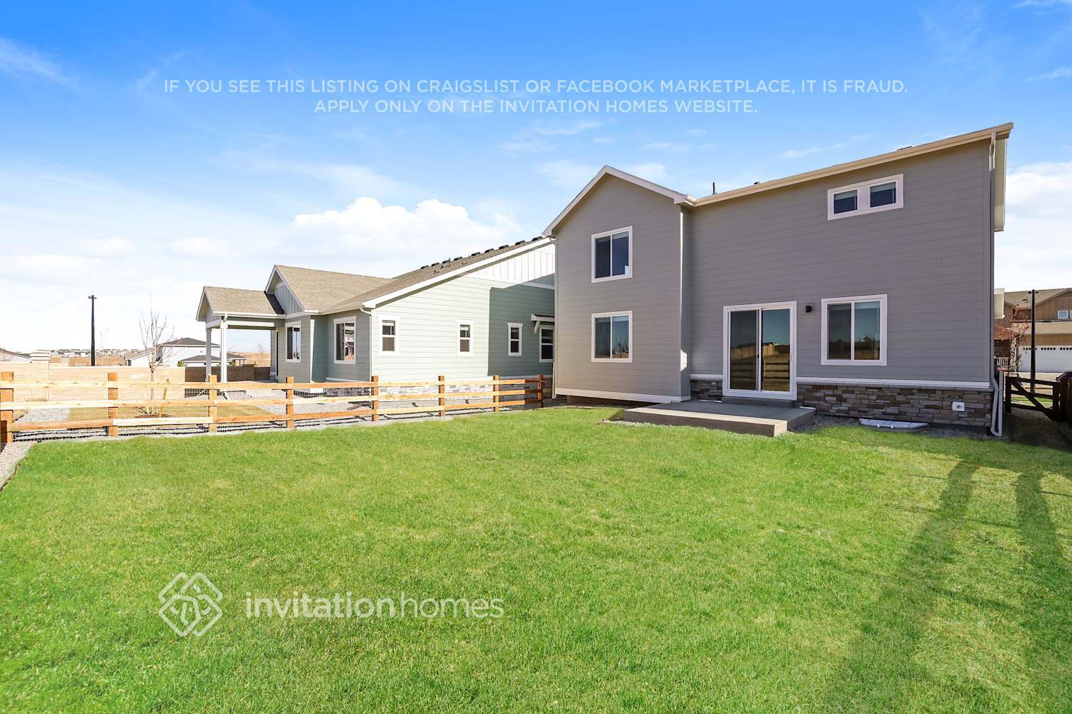 Building Photo - 3383 N Irvington St