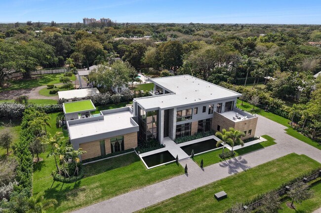 Building Photo - 5900 SW 129th Terrace