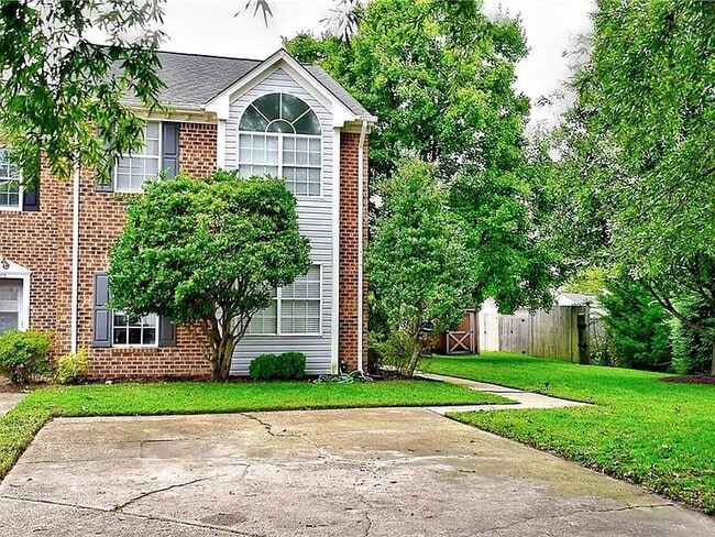 Building Photo - 4700 Parvathi Ct