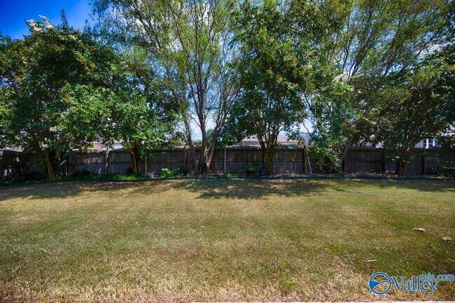 Building Photo - 4706 Old Maple Ct
