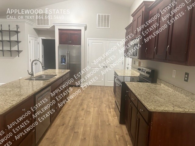 Building Photo - 426 Portifino Ct