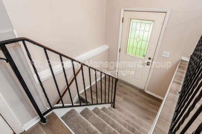 Building Photo - 1495 Yates Dr