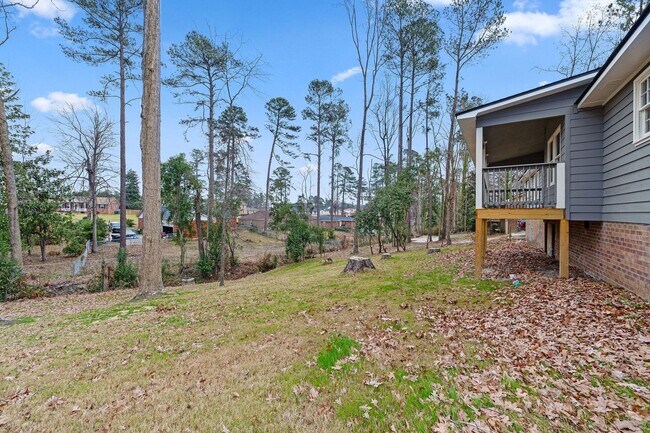 Building Photo - 1306 Dominica Dr