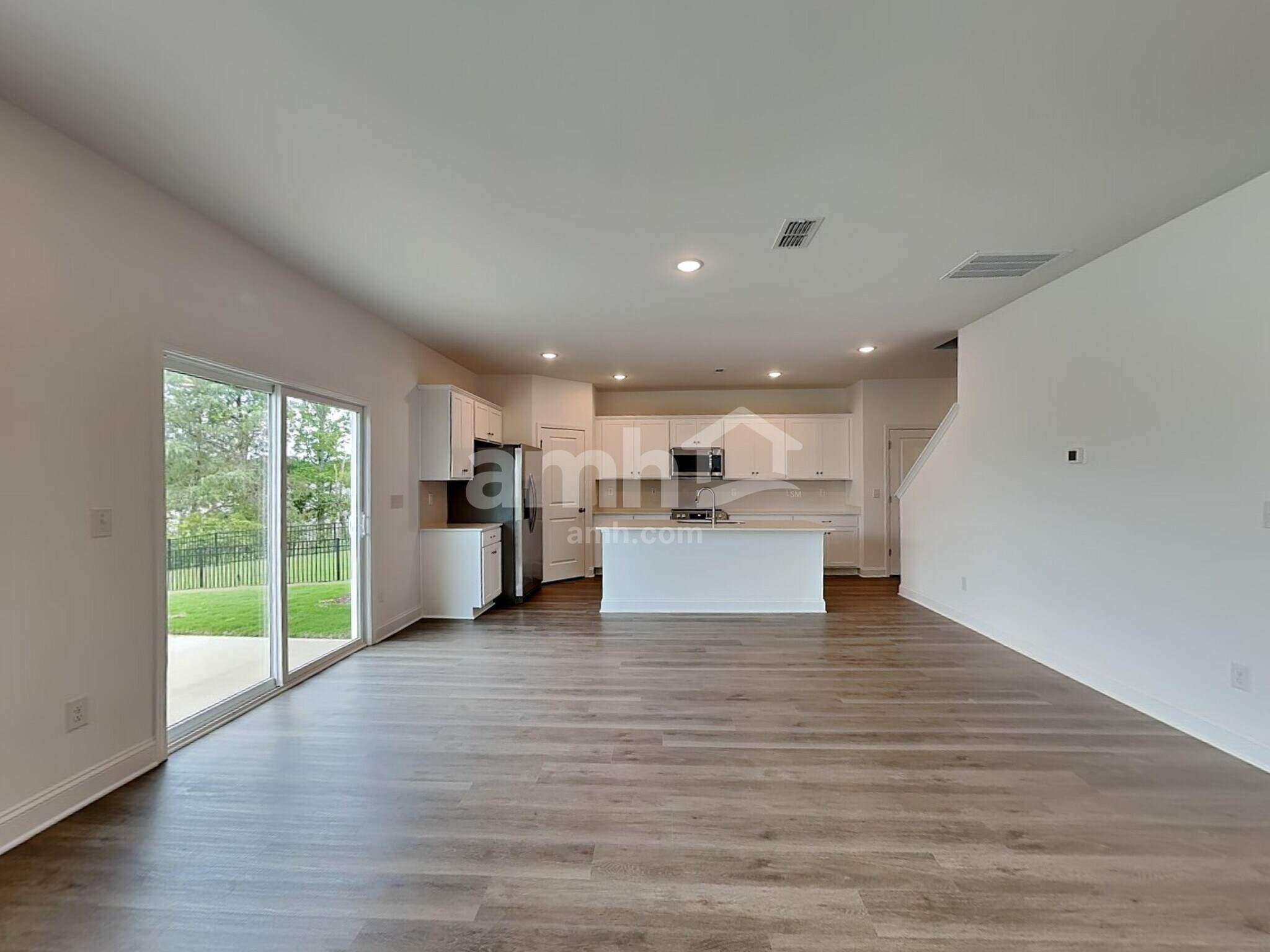 Building Photo - 1016 Bevington Dr