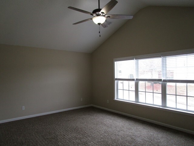 Building Photo - 226 Ashland Dr