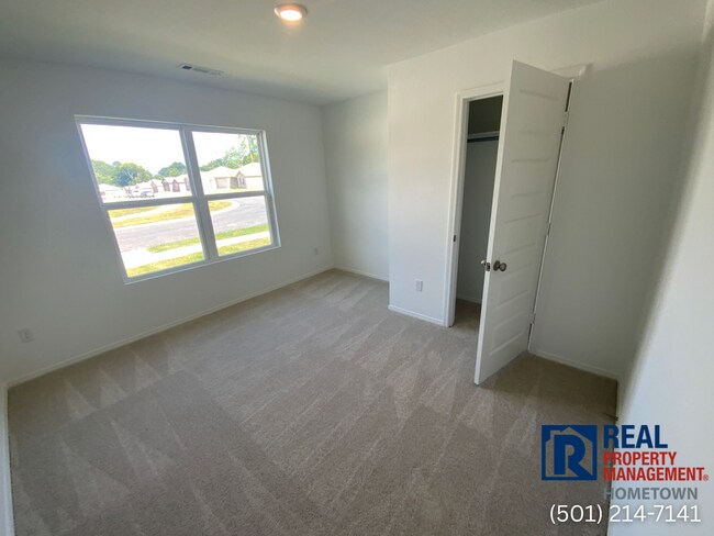 Building Photo - 4101 Red Maple Dr